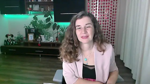 SofiaBoone online show from February 7, 2026, 5:49 pm