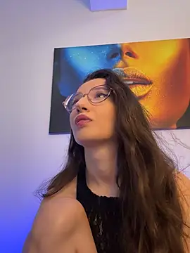 TheaMalekoo online show from July 11, 2026, 7:11 am