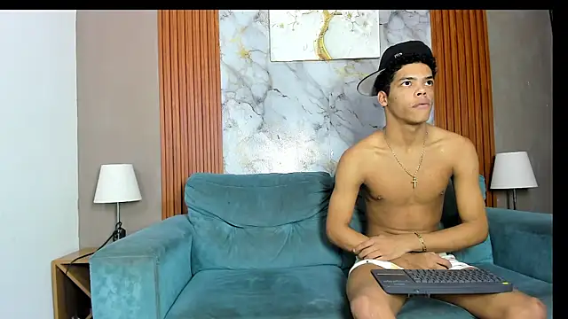 HORNY PRETTY online show from August 8, 2026, 1:13 pm