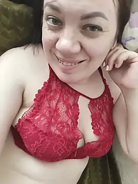 LimonLoveqw online show from July 13, 2026, 1:36 pm