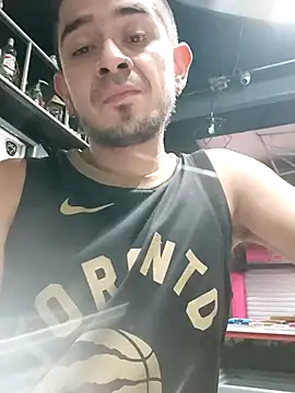 ErickYael1999 online show from July 23, 2026, 10:57 am