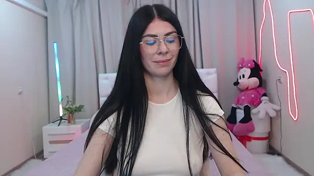 Snapshot of MilaSecret55 chatting on May 16, 2026, 6:43 am MilaSecret55 online show from May 16, 2026, 6:43 am