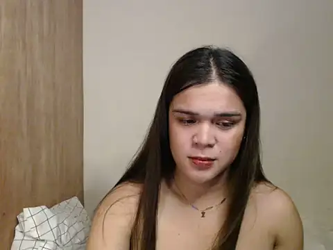 stripyapril online show from June 1, 2026, 6:42 pm