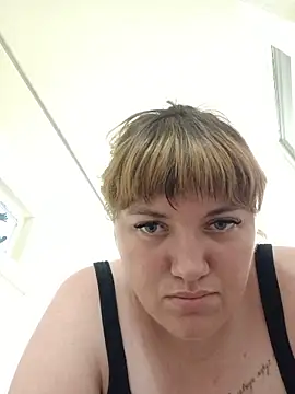swett girll online show from June 29, 2026, 6:19 am
