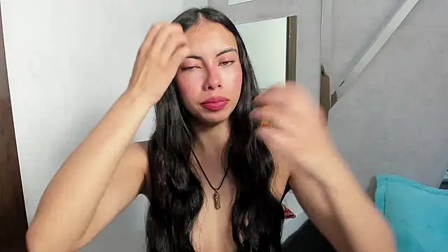 Snapshot of Alana_Hotterr chatting on March 12, 2026, 5:13 am Alana Hotterr online show from March 12, 2026, 5:13 am