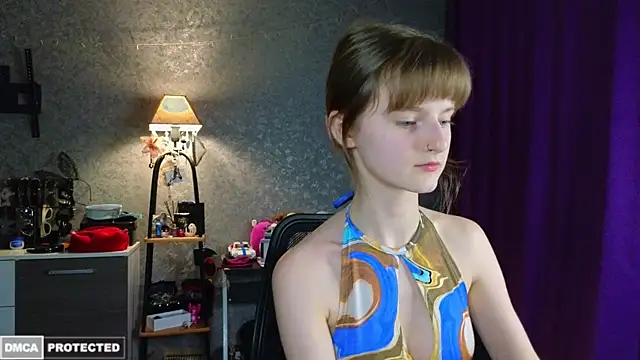 Miss Alisa  online show from July 10, 2026, 8:00 pm