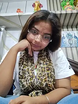 Himani 0122 online show from June 14, 2026, 4:58 am