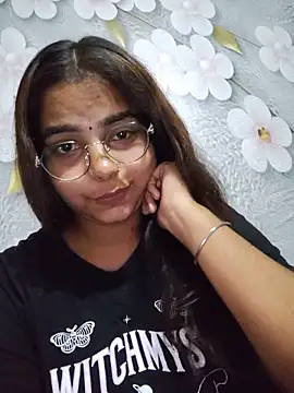 Himani 0122 online show from June 15, 2026, 8:27 am