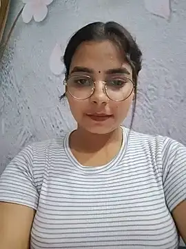 Himani 0122 online show from June 18, 2026, 4:46 am