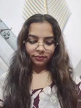 Himani 0122 online show from July 6, 2026, 5:04 pm