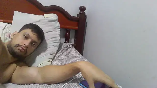 moreno dotado22 online show from June 2, 2026, 11:18 pm