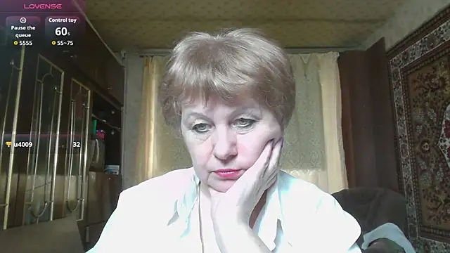 Snapshot of Casey_peach chatting on April 23, 2026, 6:03 am Casey peach online show from April 23, 2026, 6:03 am