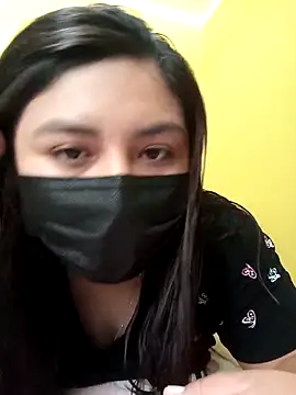 Snapshot of MIGAJERA_20 chatting on May 15, 2026, 1:40 pm MIGAJERA 20 online show from May 15, 2026, 1:40 pm