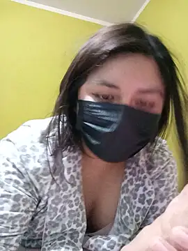 Snapshot of MIGAJERA_20 chatting on June 27, 2026, 4:50 am MIGAJERA 20 online show from June 27, 2026, 4:50 am