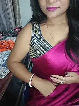 MAHI066 online show from August 6, 2026, 4:42 pm