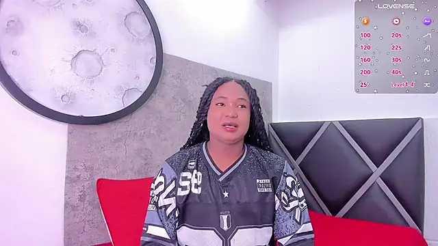 Snapshot of Harmony-01 chatting on June 18, 2026, 8:13 pm Harmony-01 online show from June 18, 2026, 8:13 pm