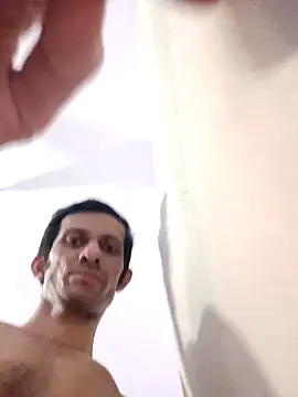 Snapshot of juicy--cock chatting on April 7, 2026, 2:50 pm juicy--cock online show from April 7, 2026, 2:50 pm