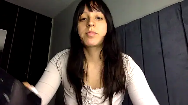 Sofii unicorn online show from May 22, 2026, 8:14 pm