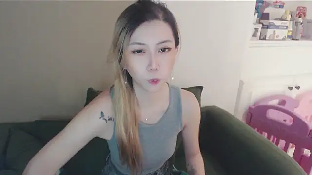 whitecat13 online show from July 20, 2026, 1:35 pm