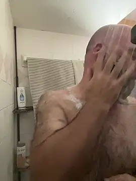 XJJ77x online show from July 1, 2026, 5:02 pm