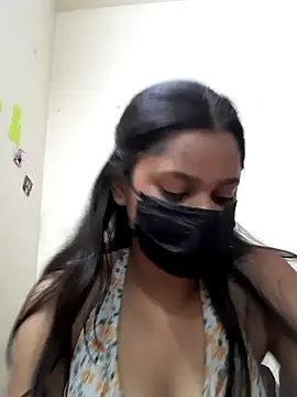 sexyyy sonia online show from June 14, 2026, 4:14 am