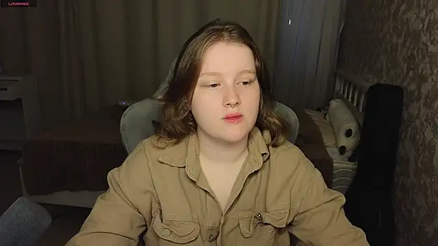 Ol1via online show from July 17, 2026, 4:56 pm
