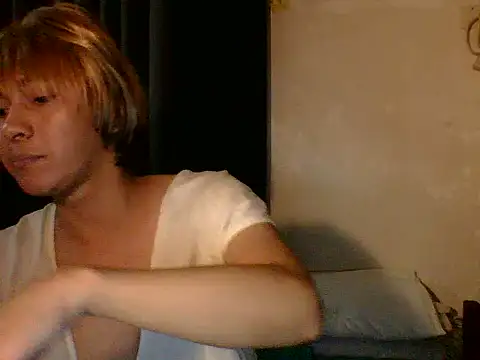 sweetinnocent69xxx online show from June 18, 2026, 4:55 pm