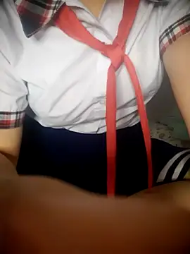 lina loveee online show from July 17, 2026, 5:07 pm