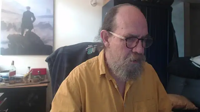Snapshot of Uncle_Hottie chatting on June 22, 2026, 3:53 pm Uncle Hottie online show from June 22, 2026, 3:53 pm