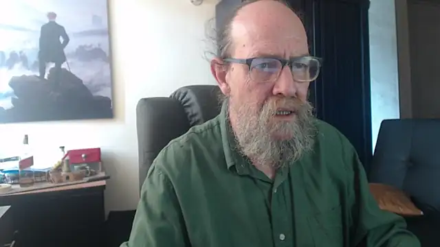 Snapshot of Uncle_Hottie chatting on June 30, 2026, 4:19 pm Uncle Hottie online show from June 30, 2026, 4:19 pm