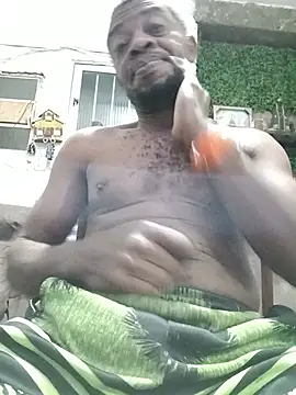 Negaomalinha1 online show from July 24, 2026, 2:31 am