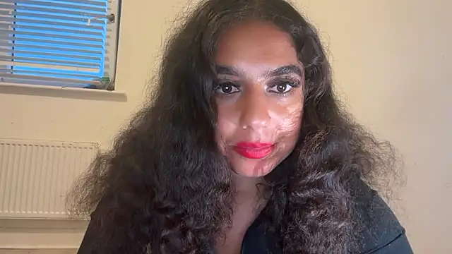 fayfay21xh online show from June 15, 2026, 8:33 pm