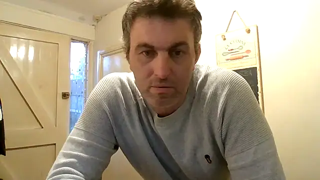 Hakfin666 online show from May 1, 2026, 7:07 pm