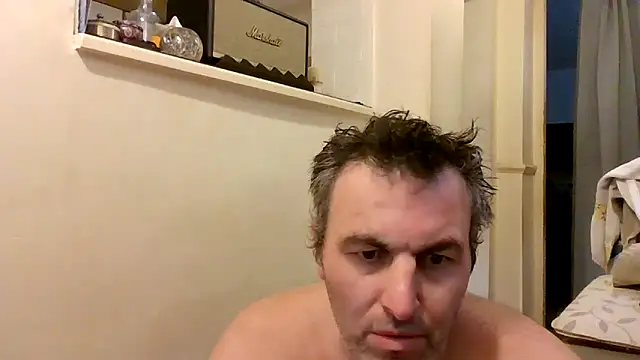 Hakfin666 online show from May 8, 2026, 5:02 am