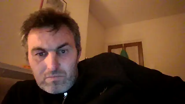Hakfin666 online show from May 11, 2026, 9:23 pm