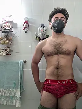 Latin0Lov3r online show from May 10, 2026, 4:34 pm