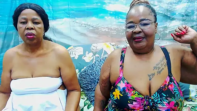 SEXY MATURExx online show from July 18, 2026, 5:39 pm