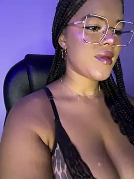 Antonella 03s online show from July 3, 2026, 6:09 am