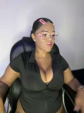 Antonella 03s online show from July 20, 2026, 6:06 am