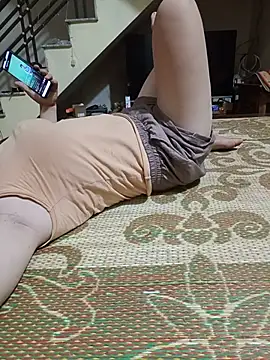 Lyna sexy24 online show from July 22, 2026, 11:24 am