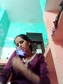 Hasmi hot09 online show from May 12, 2026, 12:41 am