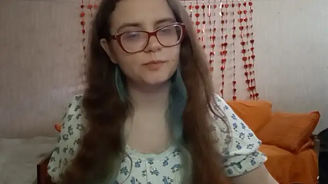Miyabeee online show from July 17, 2026, 3:29 pm