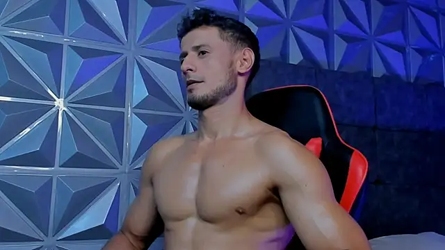 Adonys Lewis  online show from June 25, 2026, 5:12 am