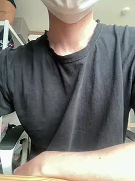 Alexkimsumin online show from May 2, 2026, 3:44 am