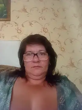 NysiOlsen online show from July 12, 2026, 8:05 am