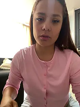 Pretty  Milf online show from July 7, 2026, 3:27 pm