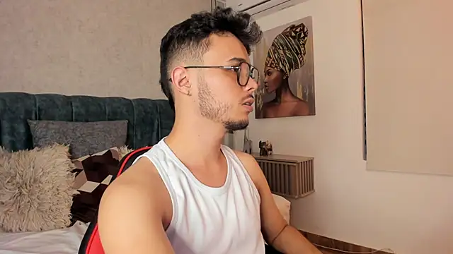 Alhan Twink online show from July 16, 2026, 7:47 am