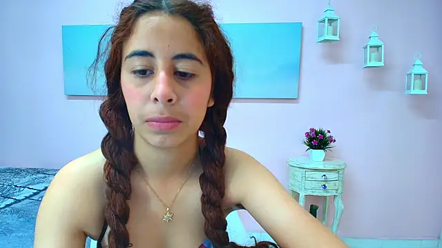 scarlett clyde online show from July 16, 2026, 12:55 pm