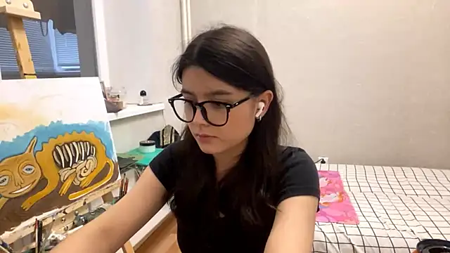 SaintMari online show from July 4, 2026, 2:12 pm
