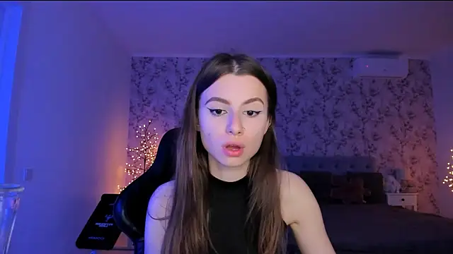 Hot Molly5 online show from July 12, 2026, 6:54 pm